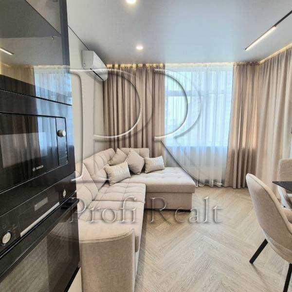 Продаж 2-кімнатної квартири 61 м², Олександра Олеся вул., 9