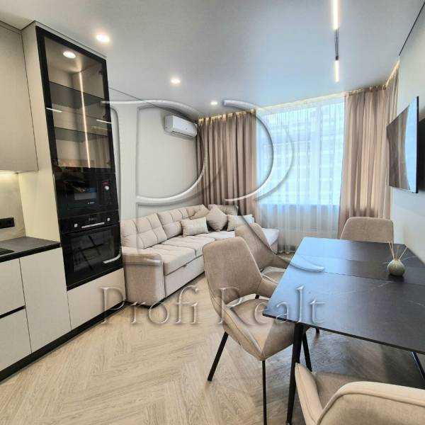 Продаж 2-кімнатної квартири 61 м², Олександра Олеся вул., 9