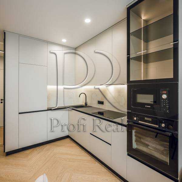 Продаж 2-кімнатної квартири 61 м², Олександра Олеся вул., 9