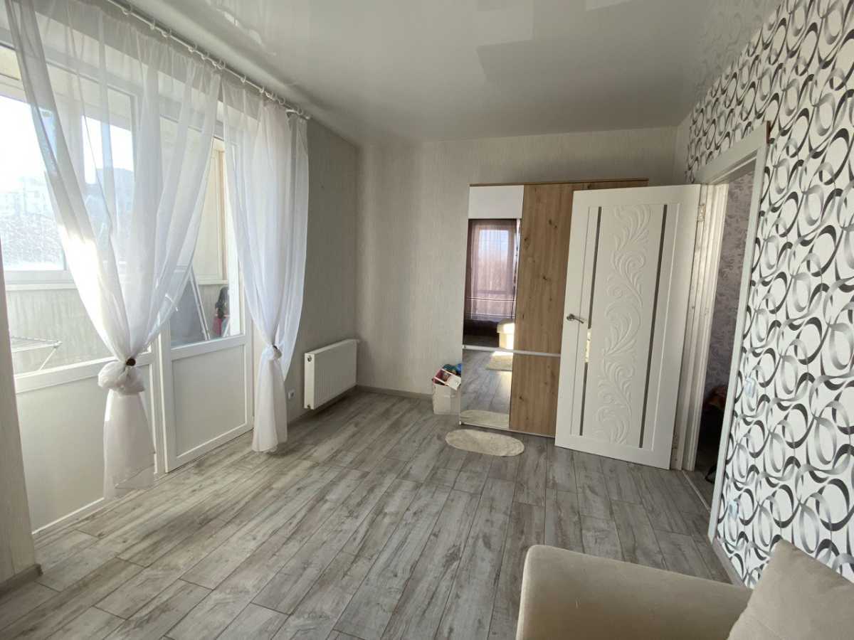 Продаж 1-кімнатної квартири 38.9 м², Єдності вул., 6
