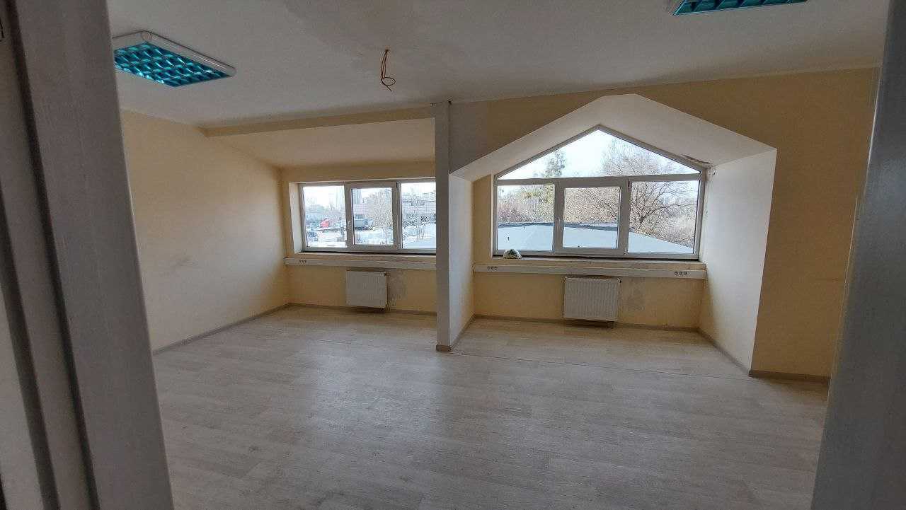 Продажа производственного помещения 2000 м², Ватутина ул.