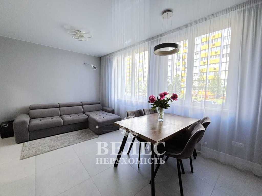 Продажа 2-комнатной квартиры 71 м², Яблоневая ул., 11