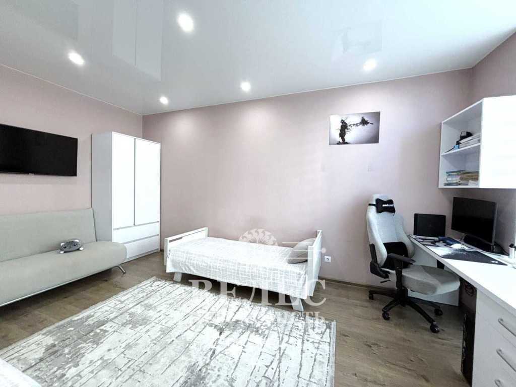 Продажа 2-комнатной квартиры 71 м², Яблоневая ул., 11