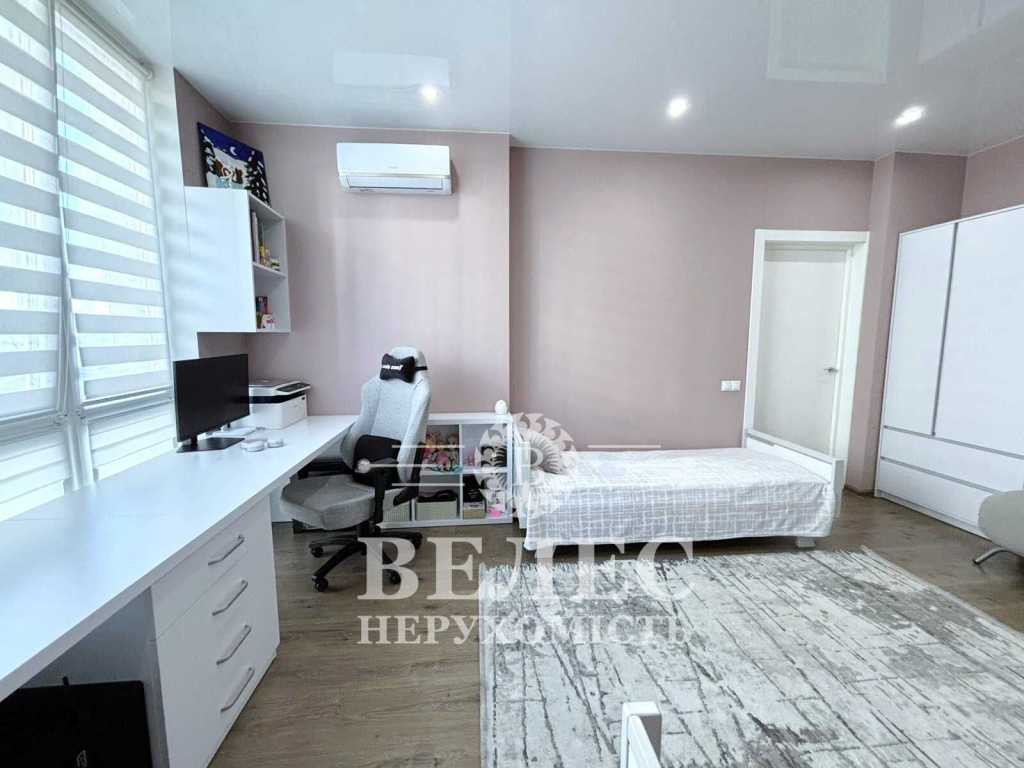 Продажа 2-комнатной квартиры 71 м², Яблоневая ул., 11