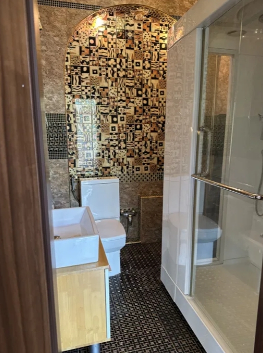 Оренда будинку 500 м², Львівська вул.
