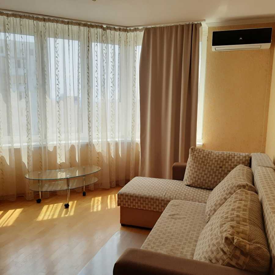 Аренда 2-комнатной квартиры 80 м², Харьковское шоссе, 152