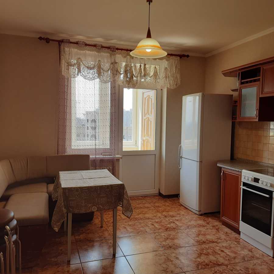 Аренда 2-комнатной квартиры 80 м², Харьковское шоссе, 152