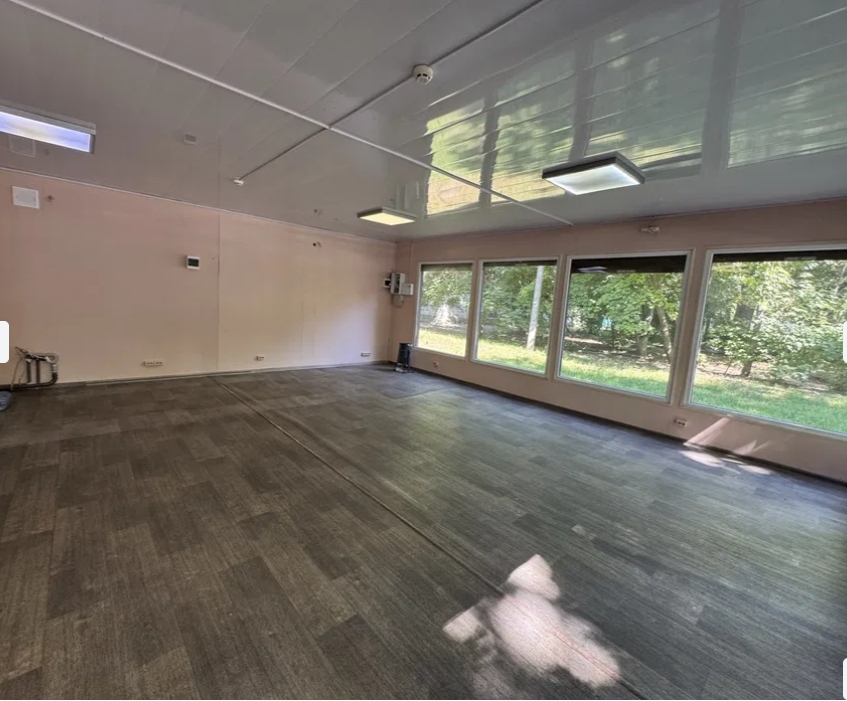 Аренда торгового помещения 55 м², Академика Филатова ул.