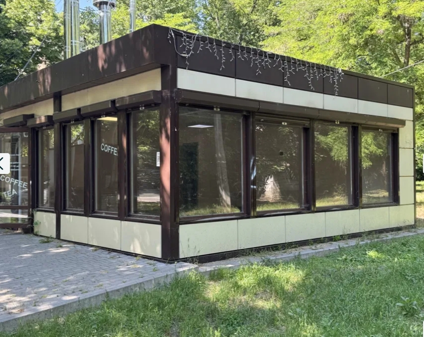 Аренда торгового помещения 55 м², Академика Филатова ул.