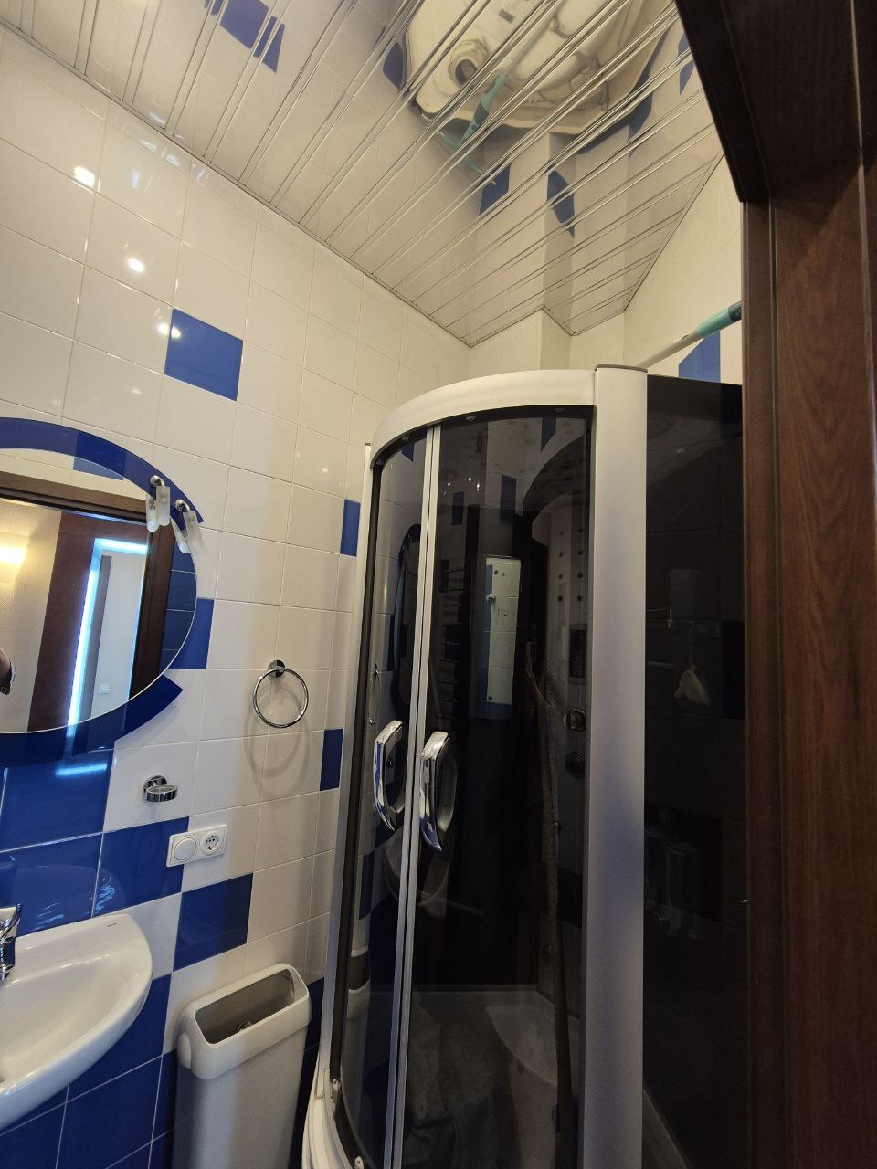 Продаж 2-кімнатної квартири 70 м², Михайла Грушевського вул.