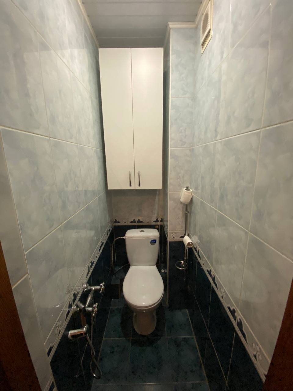 Аренда 4-комнатной квартиры 117 м², Александра Кониского ул.