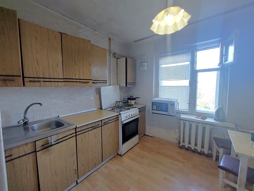 Продаж 3-кімнатної квартири 77 м², Петрова Генерала вул., 74/2