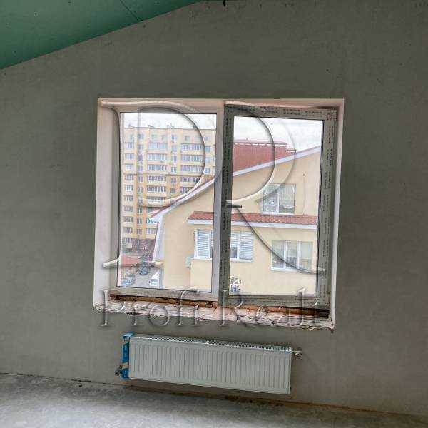 Продаж 3-кімнатної квартири 131 м², Тарасівська вул., 9