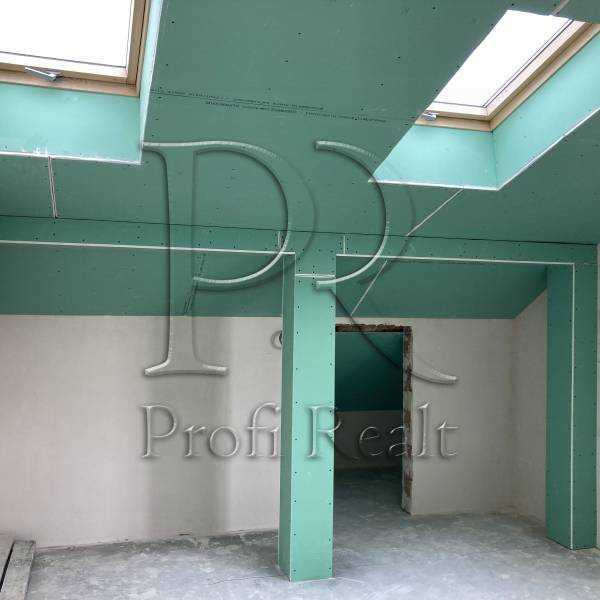 Продаж 3-кімнатної квартири 131 м², Тарасівська вул., 9