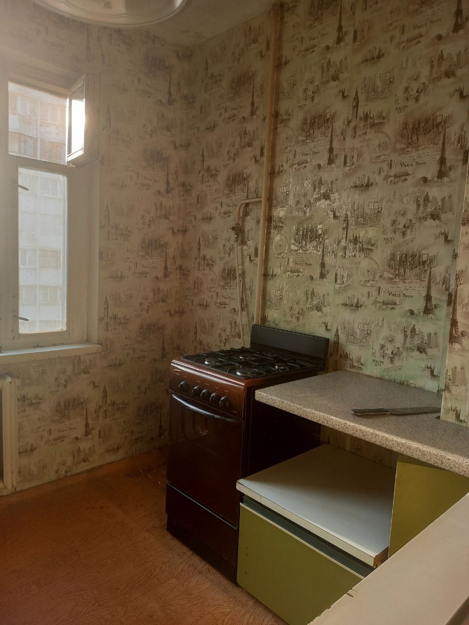 Продаж 2-кімнатної квартири 50 м², Героїв оборони Одеси вул., 28