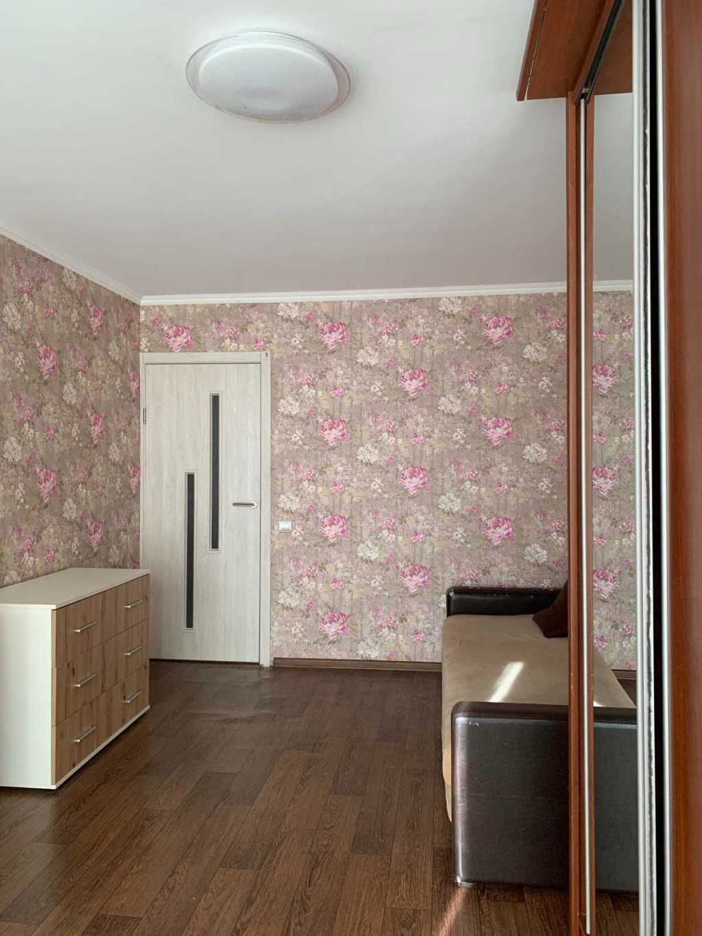 Оренда 1-кімнатної квартири 34 м², Миколи Ушакова вул.