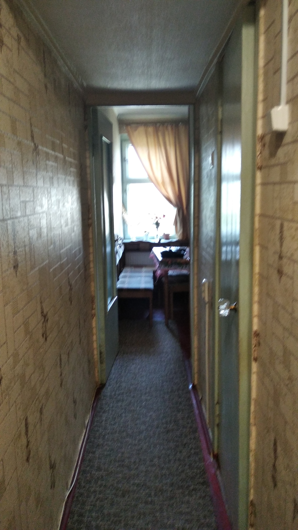 Продаж 1-кімнатної квартири 37 м², Симиренка вул.