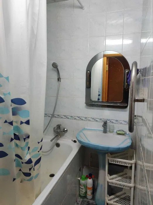 Продажа 2-комнатной квартиры 48 м², Лебединская ул.