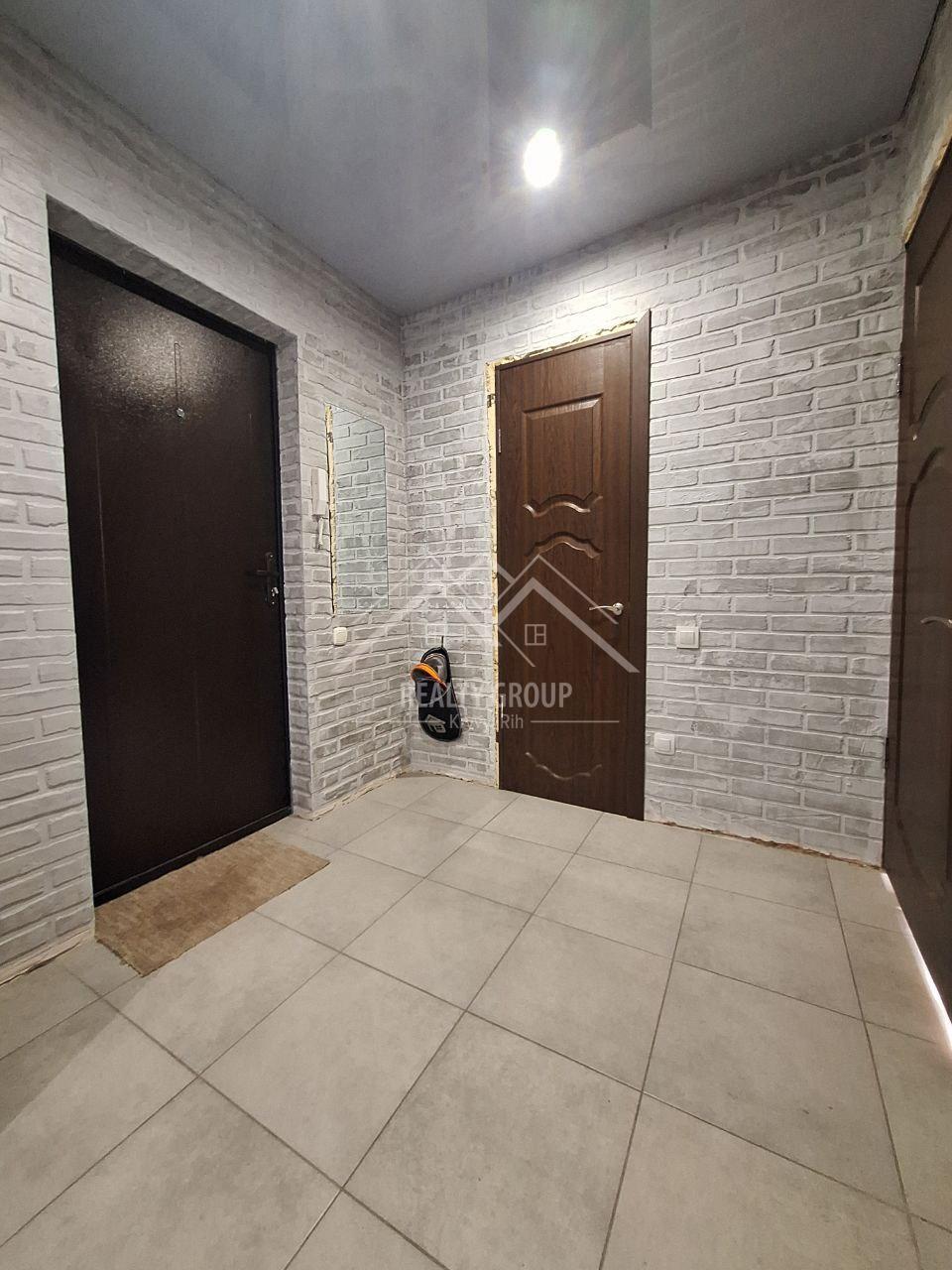 Продаж квартири з вільним плануванням 31 м², Сімонова вул.