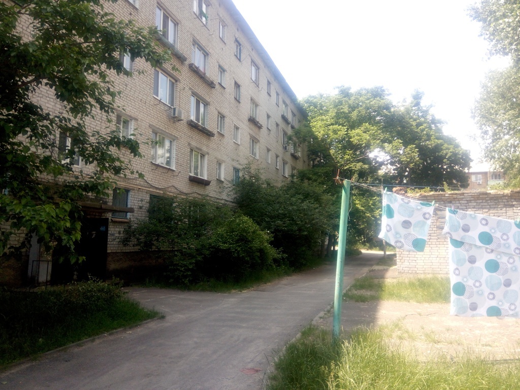 Продаж 1-кімнатної квартири 31 м², Краснопільська вул., 3А