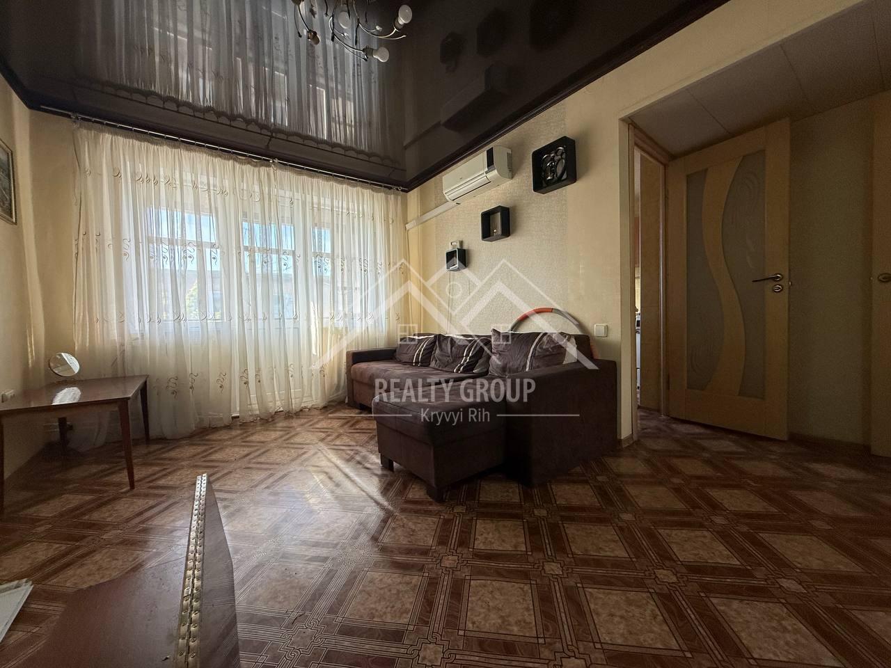 Продаж 2-кімнатної квартири 44.5 м², Соборності вул.