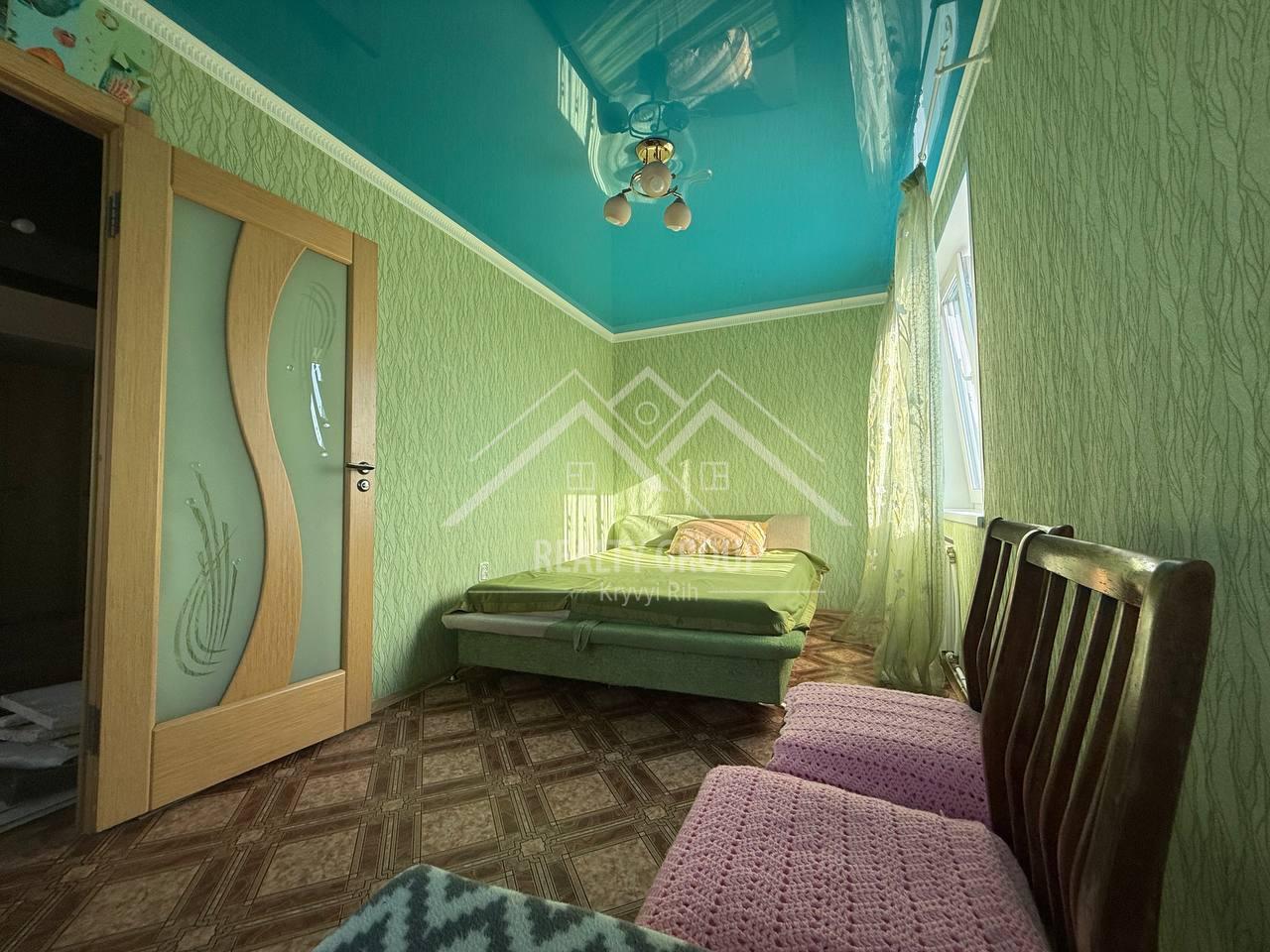 Продаж 2-кімнатної квартири 44.5 м², Соборності вул.