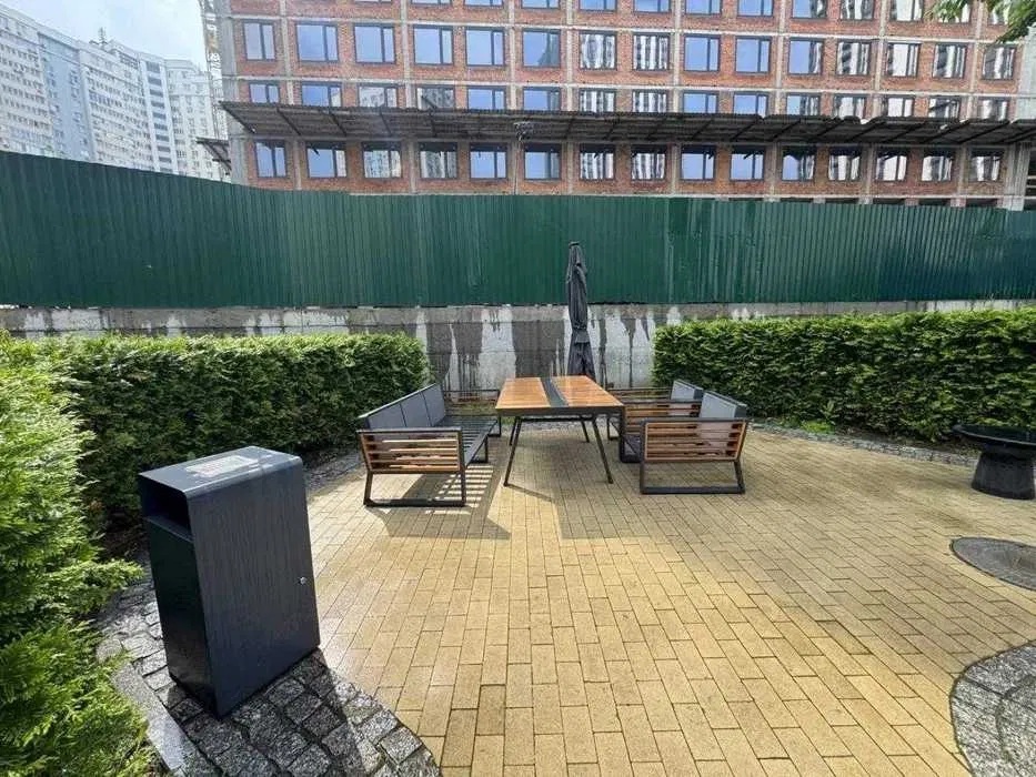 Аренда студии 40 м², Академика Заболотного ул., 1А