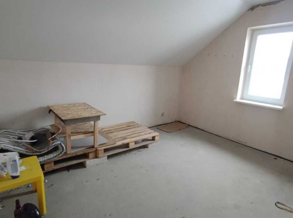 Продаж будинку 180 м², Стогнія, 104