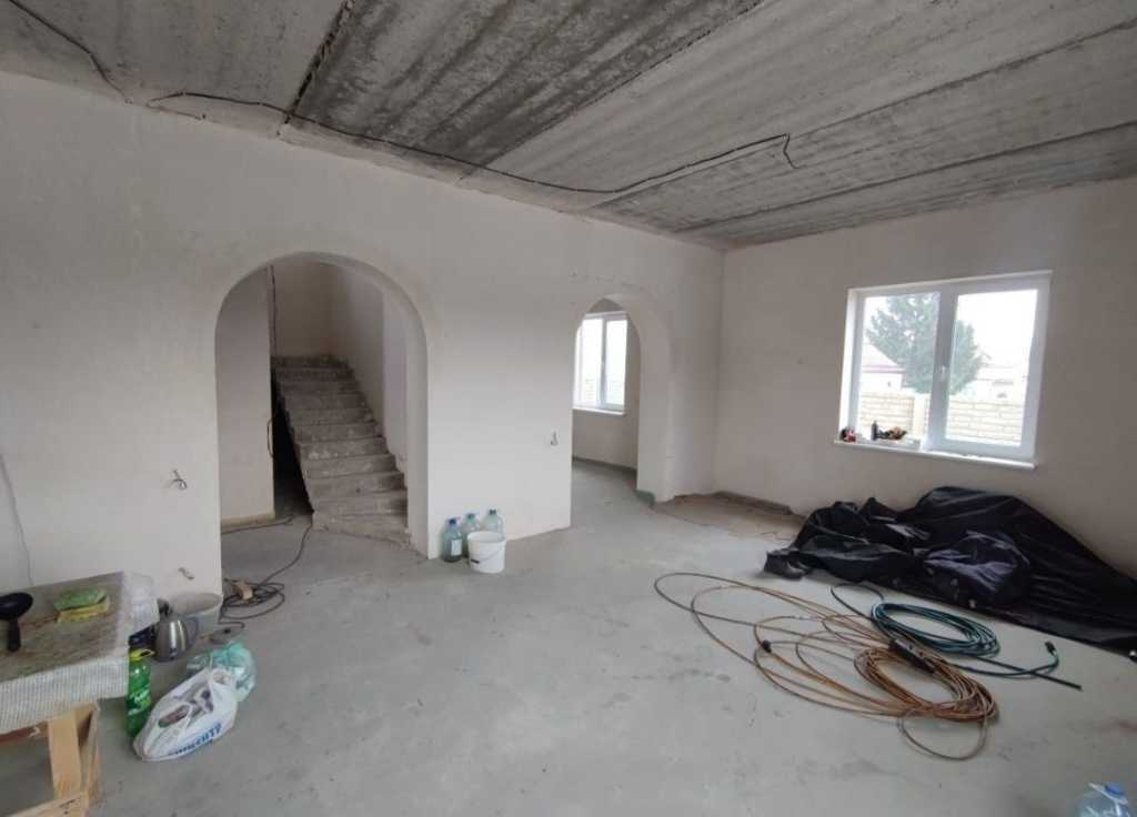 Продаж будинку 180 м², Стогнія, 104