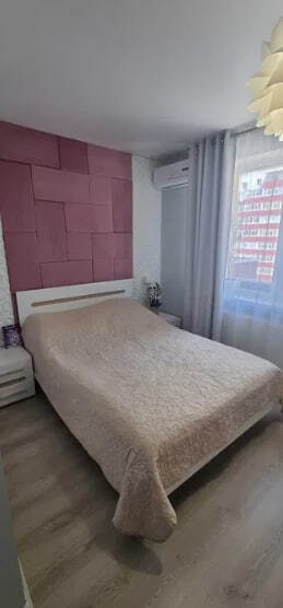 Продажа 1-комнатной квартиры 41.5 м², Михаила Лушпы просп.