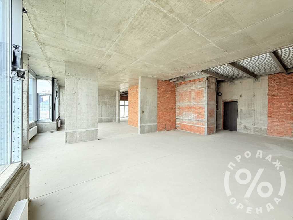 Продаж 3-кімнатної квартири 209 м², Січових Стрільців вул., 44А