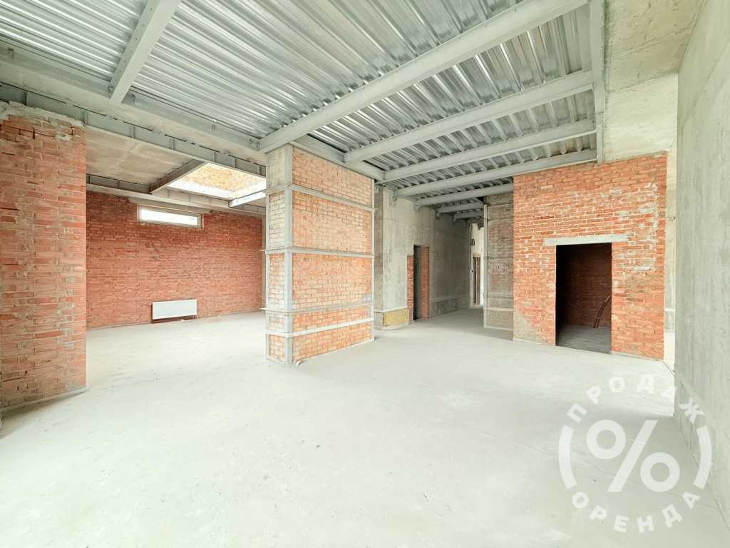 Продаж 3-кімнатної квартири 209 м², Січових Стрільців вул., 44А