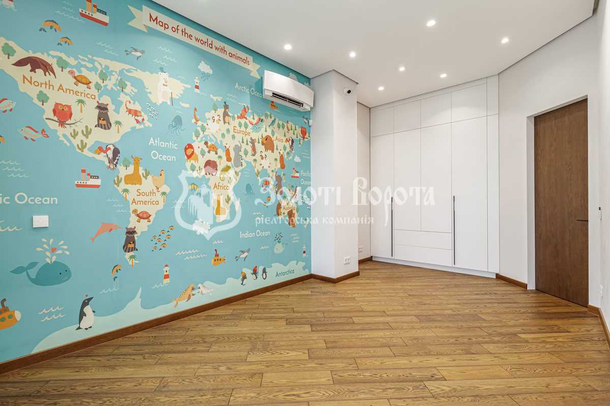 Продажа 4-комнатной квартиры 155 м², Михаила Донца ул., Ломоносова, 75а