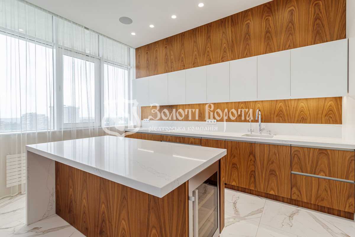 Продажа 4-комнатной квартиры 155 м², Михаила Донца ул., Ломоносова, 75а
