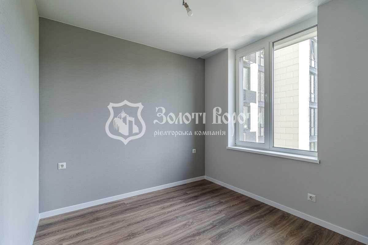 Продаж 2-кімнатної квартири 39.9 м², Машинобудівників вул., 14а