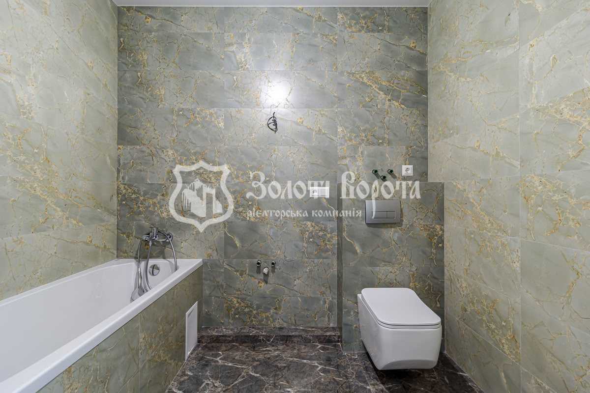 Продаж 2-кімнатної квартири 39.9 м², Машинобудівників вул., 14а