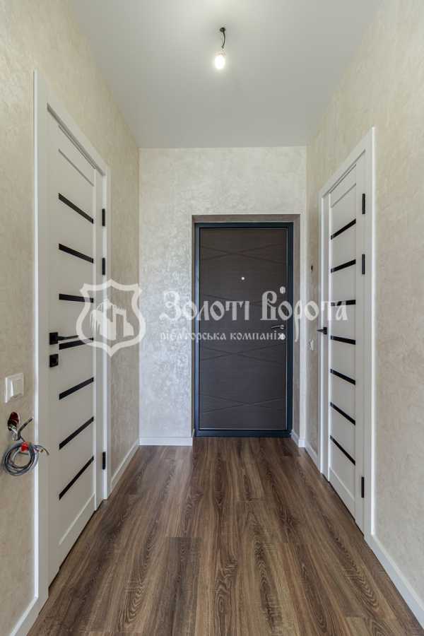 Продаж 2-кімнатної квартири 39.9 м², Машинобудівників вул., 14а