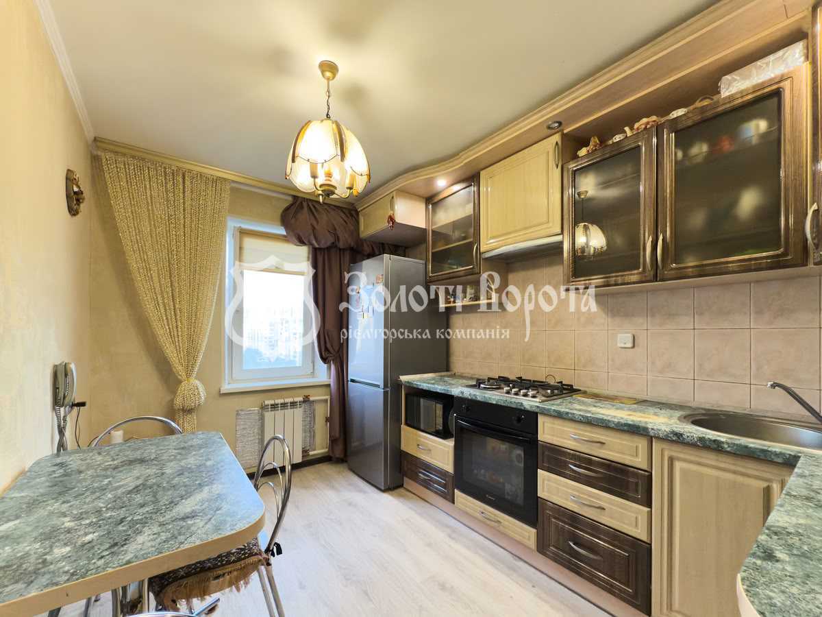 Продаж 2-кімнатної квартири 54 м², Михайла Донця вул., Драгоманова, 5