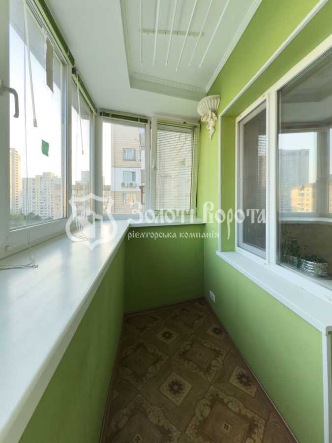 Продаж 2-кімнатної квартири 54 м², Михайла Донця вул., Драгоманова, 5