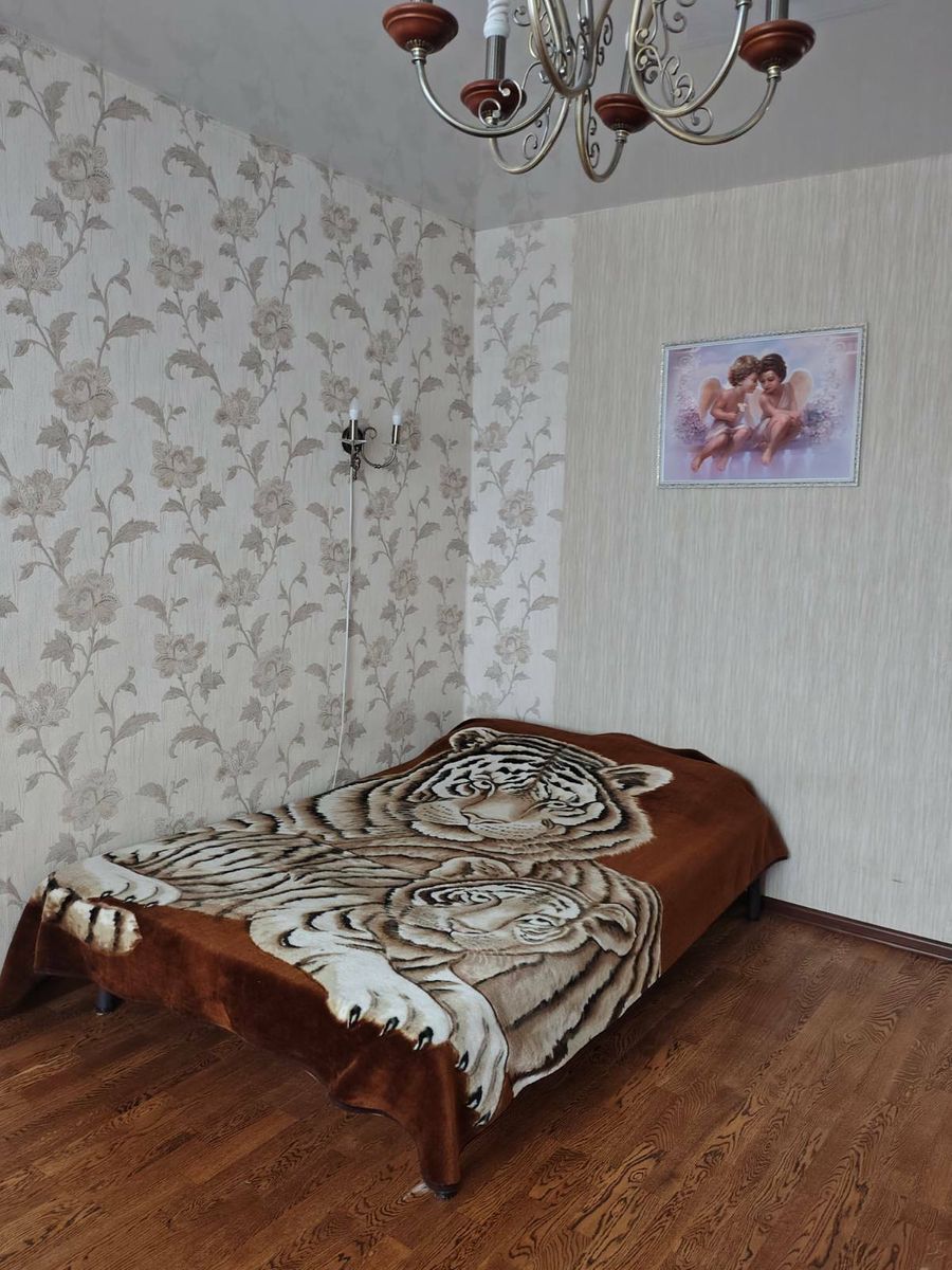 Аренда 1-комнатной квартиры 50 м², Олевская ул., 11