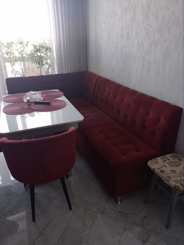 Продаж 2-кімнатної квартири 60 м², Каховська вул., 62А