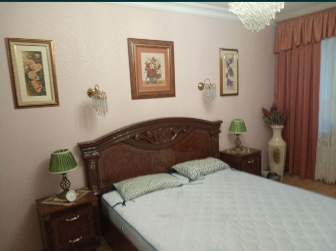 Продаж 3-кімнатної квартири 70 м², Павла Тичини просп., 20А