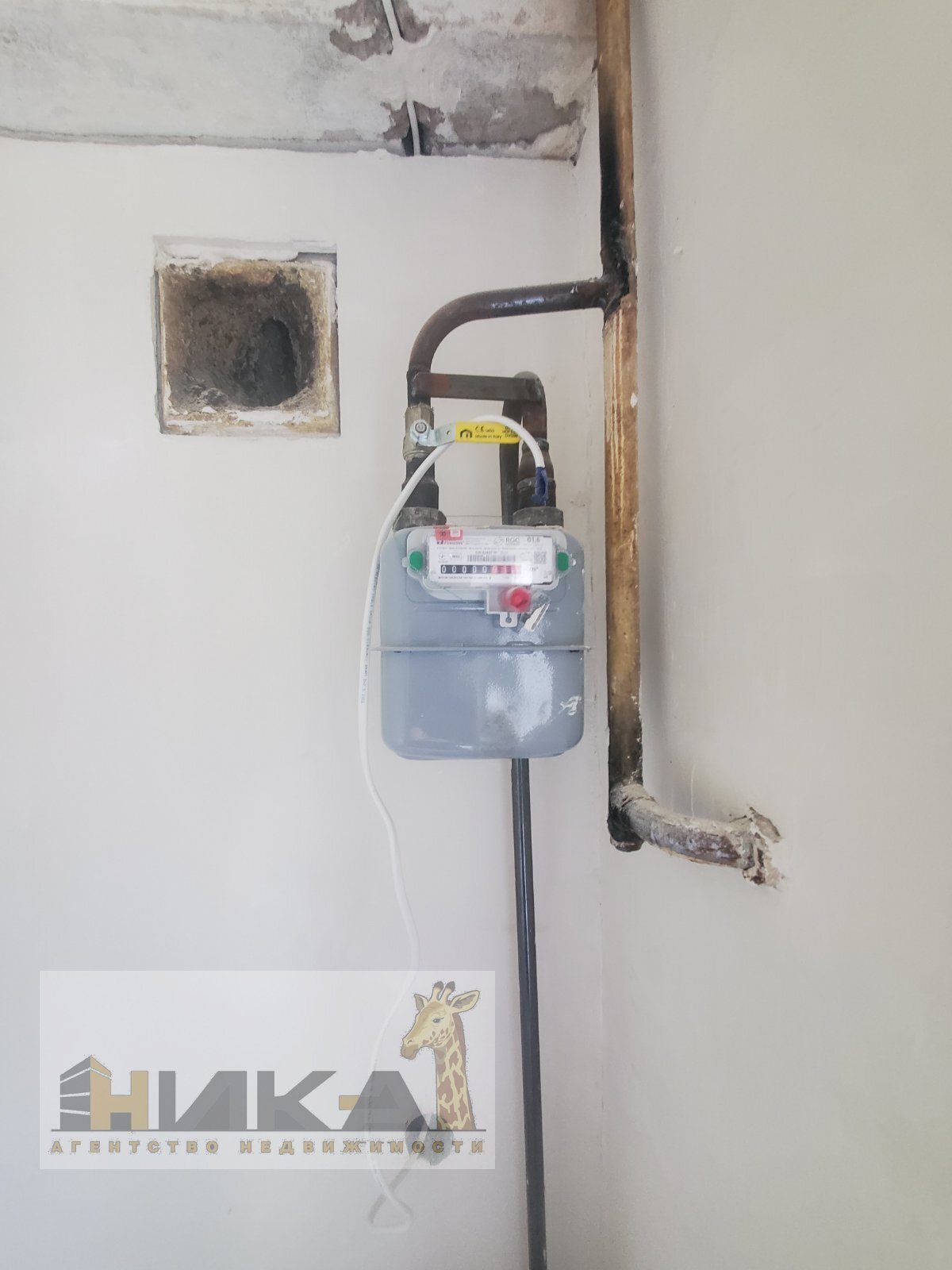 Продаж 4-кімнатної квартири 65 м², Запорозького Казацтва вул.