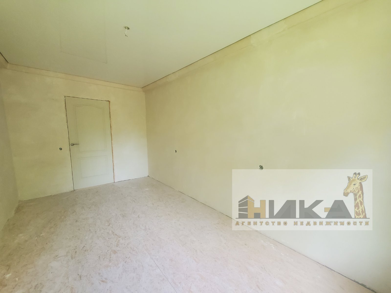 Продаж 4-кімнатної квартири 65 м², Запорозького Казацтва вул.