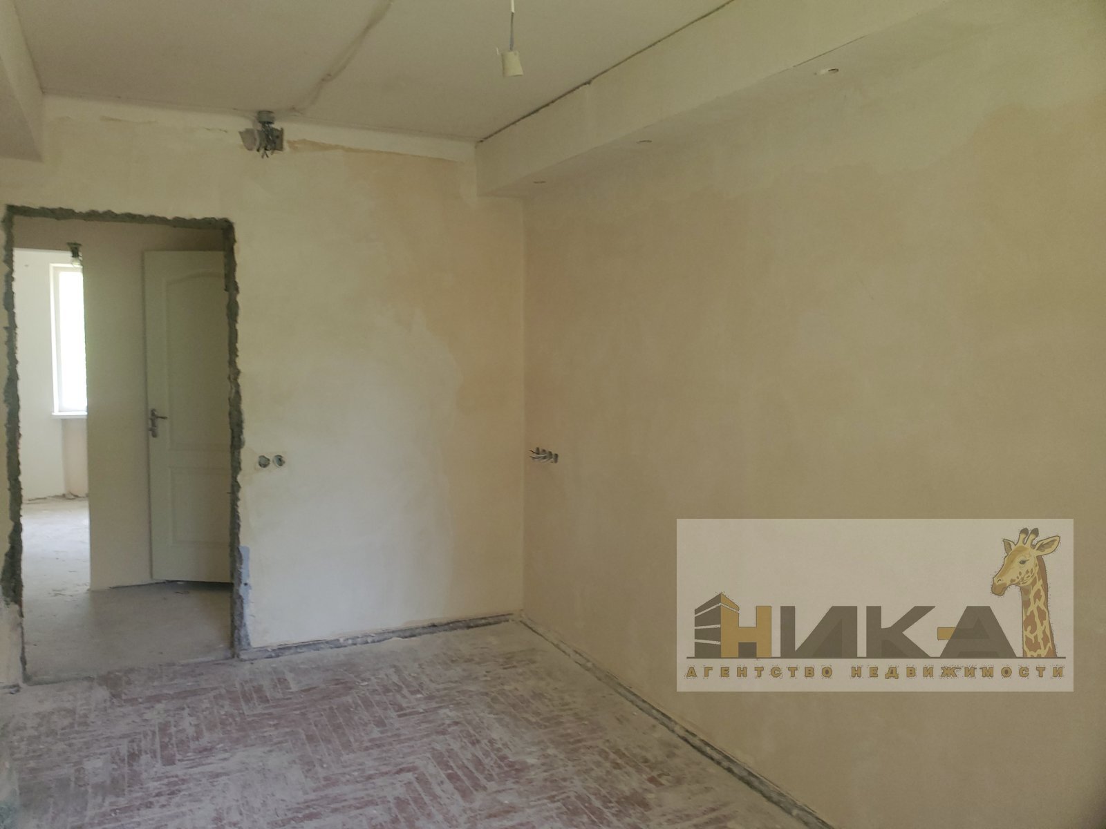 Продаж 4-кімнатної квартири 65 м², Запорозького Казацтва вул.