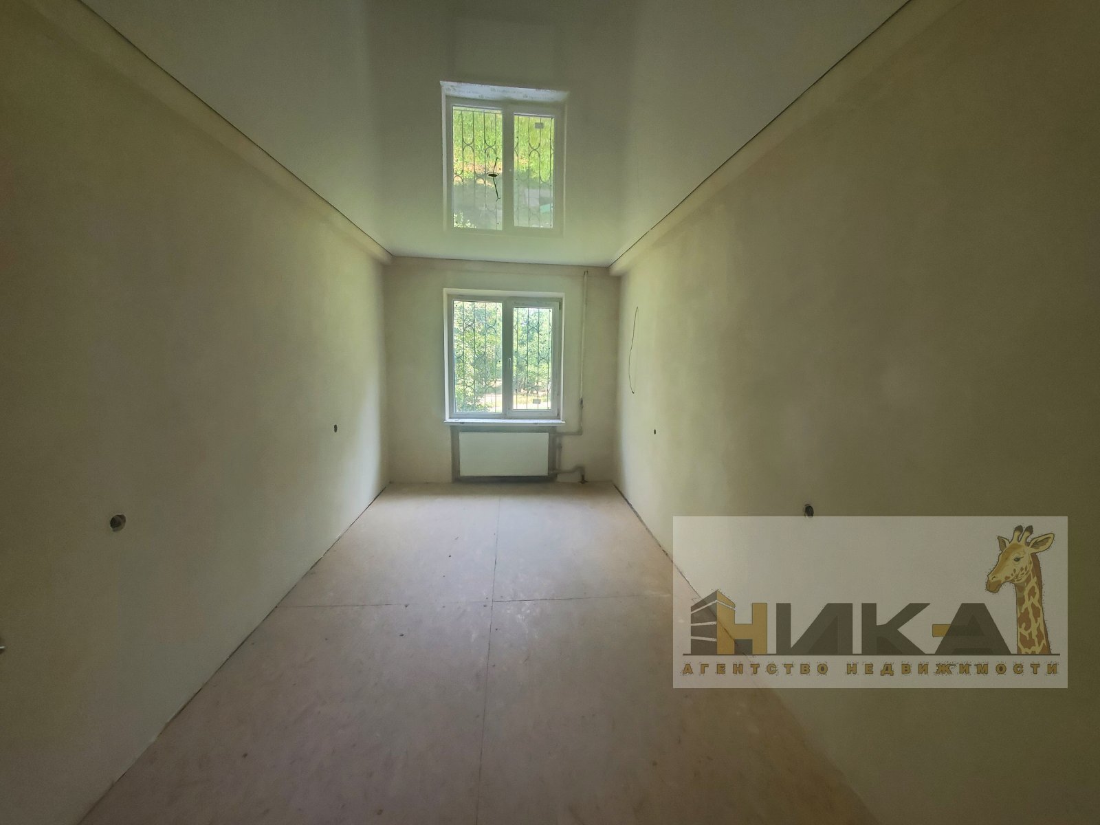Продаж 4-кімнатної квартири 65 м², Запорозького Казацтва вул.