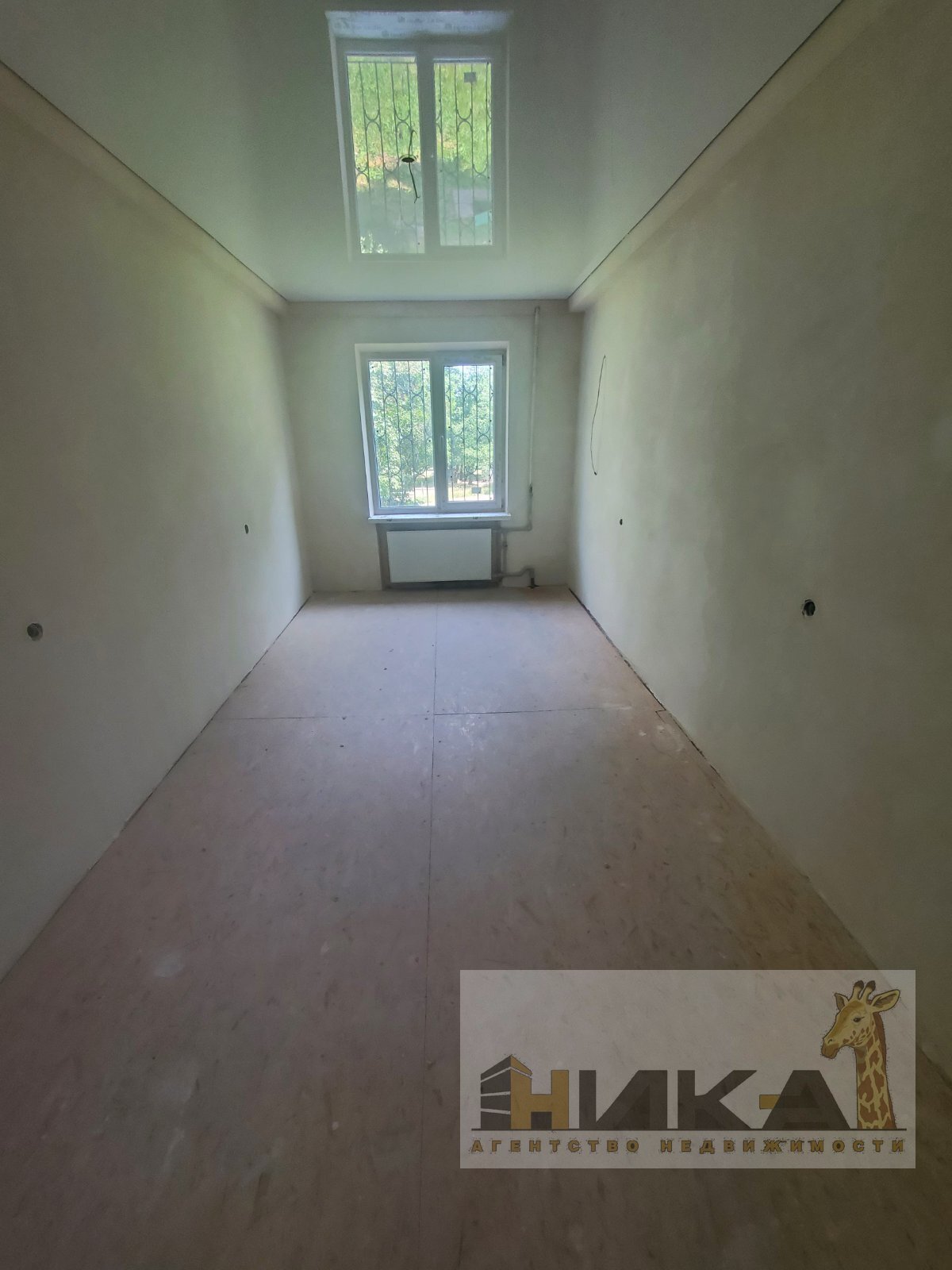 Продаж 4-кімнатної квартири 65 м², Запорозького Казацтва вул.