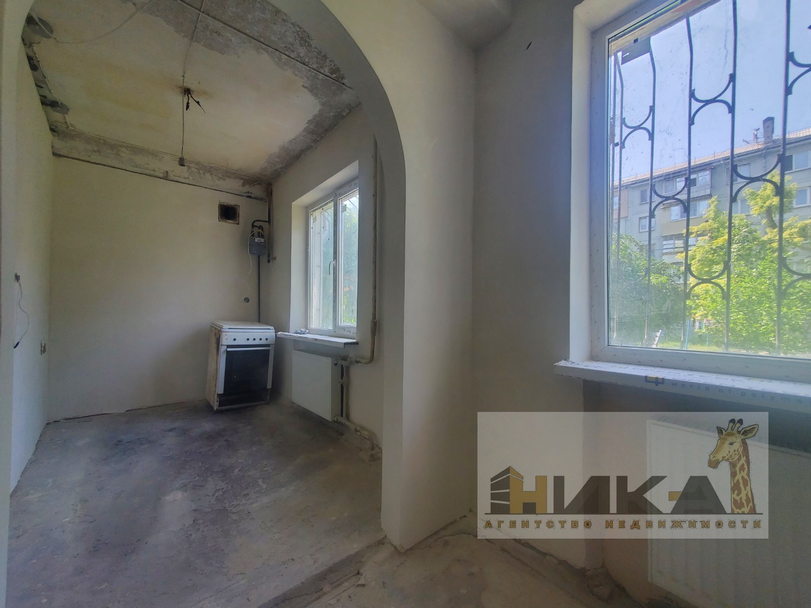 Продаж 4-кімнатної квартири 65 м², Запорозького Казацтва вул.