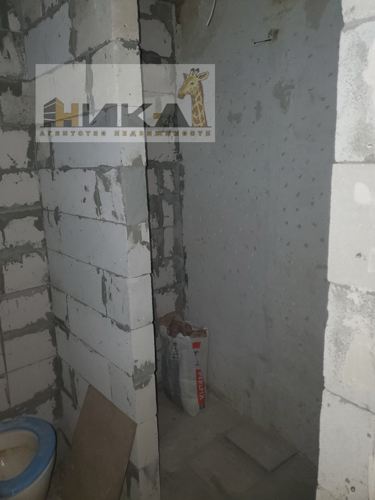 Продаж 4-кімнатної квартири 65 м², Запорозького Казацтва вул.