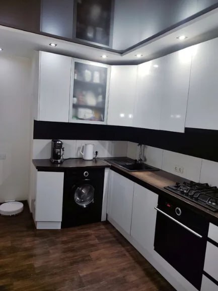 Продаж 2-кімнатної квартири 70 м², Київська вул.